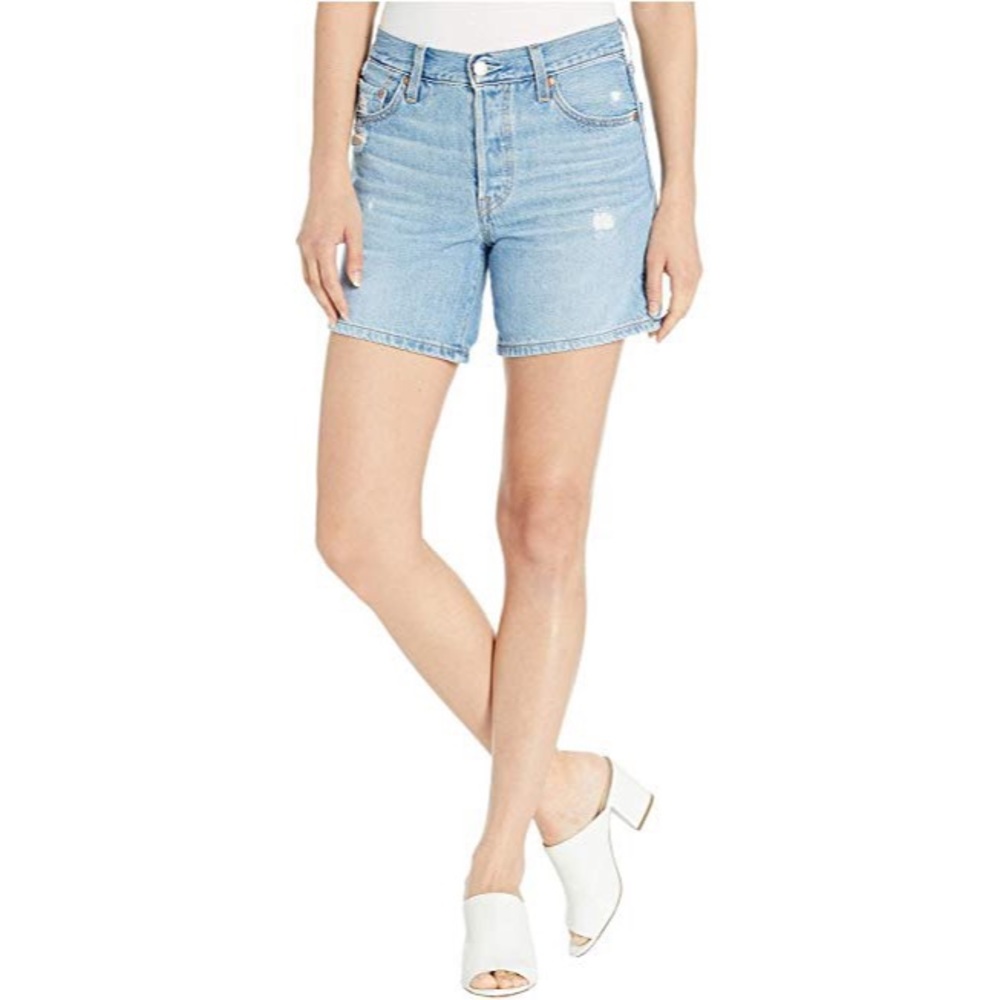 Levi’s mid length jean shorts size 28